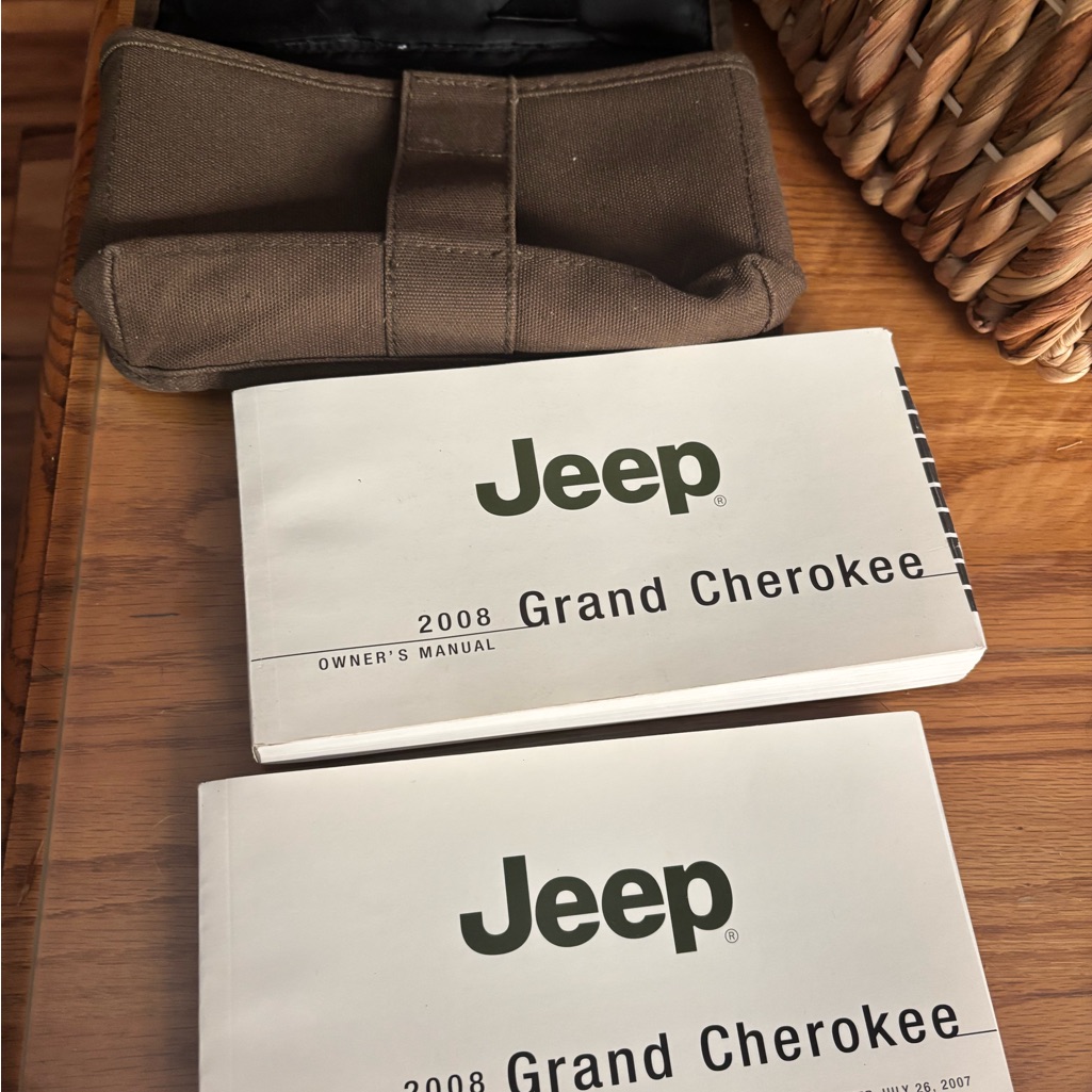 Jeep Grand Cherokee Manuals With Brown Case Jeep Grand Cherokee Manuals With Brown Case